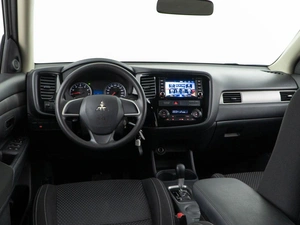 Внедорожник Mitsubishi Outlander 2016 года, 1599046 рублей, Москва