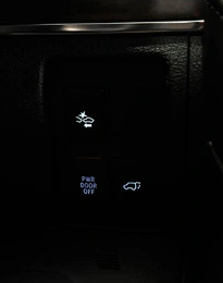 Внедорожник Toyota Land Cruiser 2016 года, 6400000 рублей, Красноярск