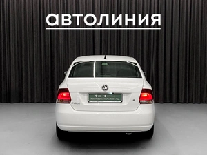 Седан Volkswagen Polo 2012 года, 799000 рублей, Красноярск
