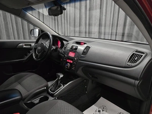 Седан Kia Cerato 2011 года, 739000 рублей, Красноярск