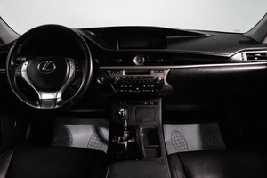 Седан Lexus ES 2013 года, 1749000 рублей, Сургут