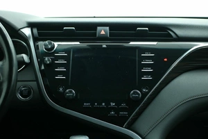 Седан Toyota Camry 2018 года, 2781000 рублей, Красноярск