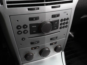 Универсал Opel Astra 2009 года, 599000 рублей, Воронеж