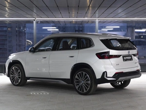 Внедорожник BMW X1 2025 года, 5590000 рублей, Санкт-Петербург