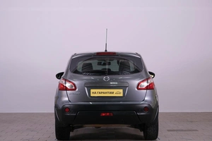Внедорожник Nissan Qashqai 2011 года, 1049000 рублей, Омск