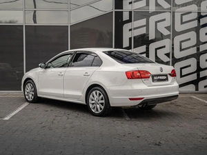 Седан Volkswagen Jetta 2012 года, 1210000 рублей, Краснодар