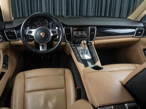 Лифтбек Porsche Panamera 4 2013 года, 3619000 рублей, Тюмень