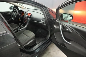 Хэтчбек Opel Astra 2014 года, 1050000 рублей, Курск