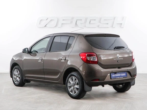 Хетчбэк Renault Sandero 2018 года, 1199444 рублей, Москва