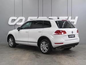 Внедорожник Volkswagen Touareg 2013 года, 2499000 рублей, Воронеж