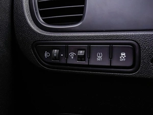 Хетчбэк Kia Rio X-Line 2019 года, 1770000 рублей, Краснодар