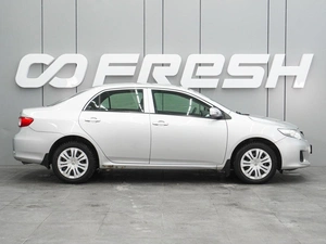 Седан Toyota Corolla 2011 года, 1028000 рублей, Воронеж