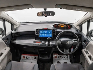 Минивэн Honda Freed 2009 года, 620000 рублей, Красноярск