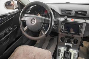 Седан Volkswagen Passat 2007 года, 689000 рублей, Барнаул