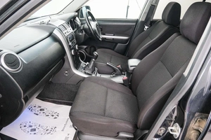 Внедорожник Suzuki Escudo 2008 года, 899000 рублей, Красноярск