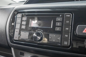 Хетчбэк Toyota Vitz 2017 года, 1049000 рублей, Барнаул