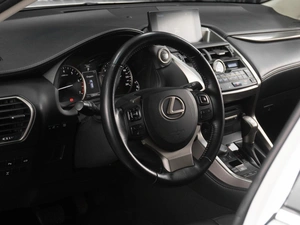 Внедорожник Lexus NX 2015 года, 2799000 рублей, Тюмень