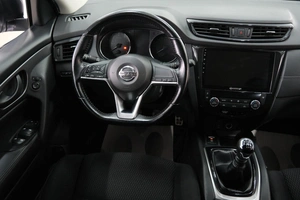 Внедорожник Nissan Qashqai 2020 года, 2399000 рублей, Омск