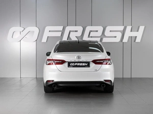 Седан Toyota Camry 2022 года, 4070000 рублей, Красный Пахарь