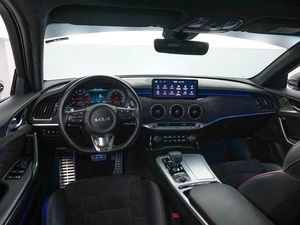 Лифтбек Kia Stinger 2022 года, 2988088 рублей, Москва