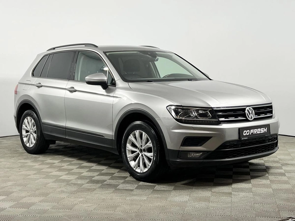 Внедорожник Volkswagen Tiguan 2019 года, 1974900 рублей, Казань