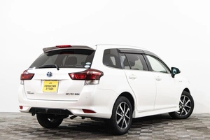Универсал Toyota Corolla Fielder 2018 года, 1609000 рублей, Сургут