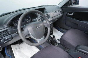 Седан ВАЗ (LADA) Priora 2017 года, 549000 рублей, Челябинск