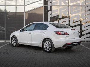 Седан Mazda 3 2009 года, 650000 рублей, Краснодар