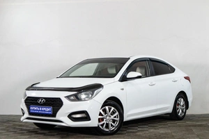 Седан Hyundai Solaris 2018 года, 1169000 рублей, Сургут