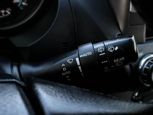 Внедорожник Toyota Land Cruiser Prado 2012 года, 2569000 рублей, Волгоград