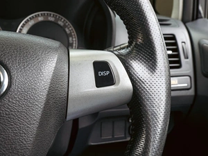 Хетчбэк Toyota Auris 2011 года, 860000 рублей, Краснодар