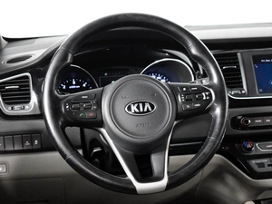 Минивэн Kia Carnival 2016 года, 2473100 рублей, Казань