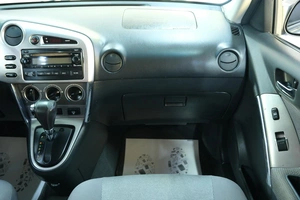 Хетчбэк Toyota Matrix 2005 года, 599000 рублей, Омск