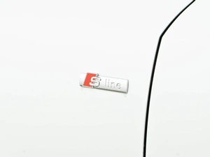 Внедорожник Audi Q3 2025 года, 4949050 рублей, Москва