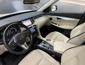Внедорожник Infiniti QX50 2018 года, 2590000 рублей, Барнаул