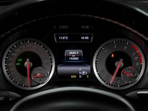 Хетчбэк Mercedes-benz A-класс 2014 года, 1529000 рублей, Тюмень