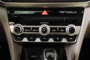 Седан Hyundai Elantra 2020 года, 1999000 рублей, Пермь