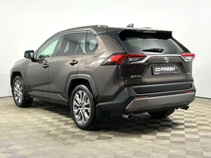 Внедорожник Toyota RAV4 2022 года, 2935200 рублей, Казань