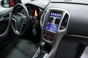 Хетчбэк Opel Astra 2011 года, 698000 рублей, Солонцы