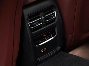 Седан BMW 3 серия 2024 года, 5987077 рублей, Москва