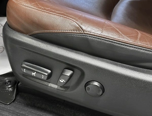 Внедорожник Toyota Land Cruiser Prado 2016 года, 3967000 рублей, Красноярск