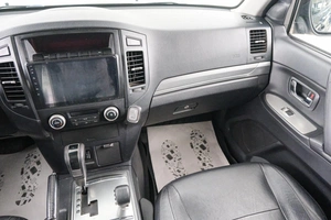 Внедорожник Mitsubishi Pajero 2010 года, 2189000 рублей, Красноярск