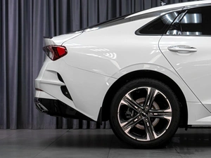 Седан Kia K5 2022 года, 2689000 рублей, Тюмень