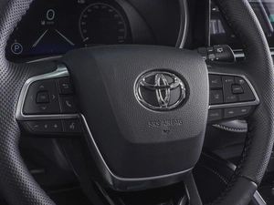 Внедорожник Toyota Highlander 2026 года, 5550000 рублей, Ростов-на-Дону