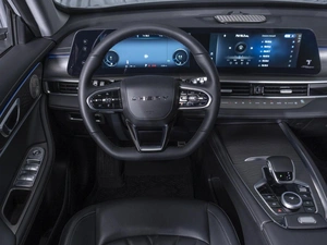 Внедорожник Chery Tiggo 8 Pro Max 2024 года, 2670000 рублей, Ставрополь