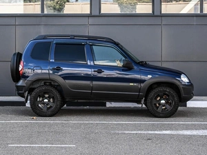 Внедорожник Chevrolet Niva 2017 года, 779000 рублей, Кирилловка