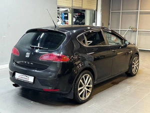 Хетчбэк SEAT Leon 2008 года, 747000 рублей, Красноярск