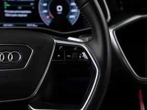 Седан Audi A6 2021 года, 5497077 рублей, Москва