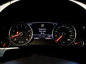 Внедорожник Volkswagen Touareg 2018 года, 4750000 рублей, Краснодар