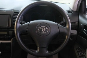 Седан Toyota Allion 2003 года, 719000 рублей, Омск